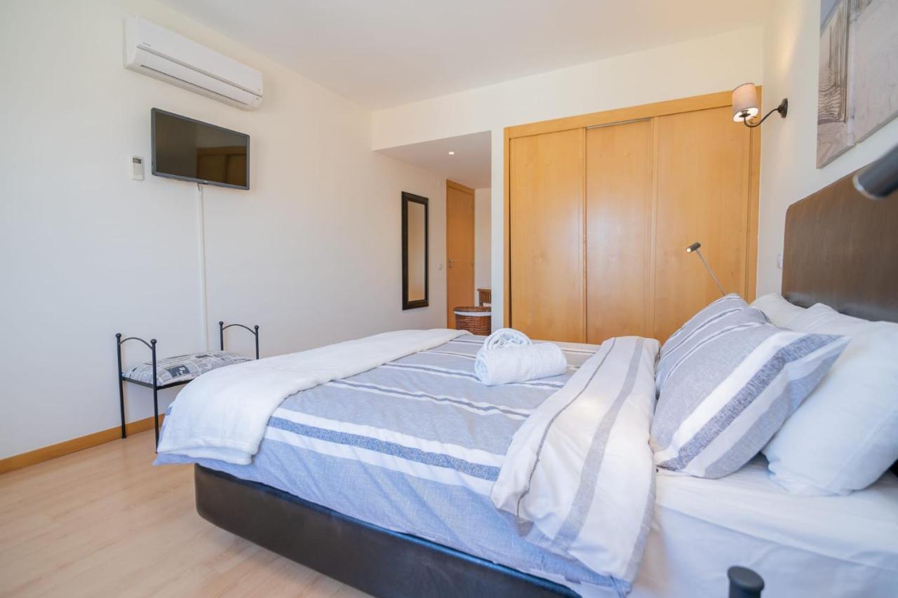 Marina Retreat - An Exquisite 2 Bedroom On The Marina