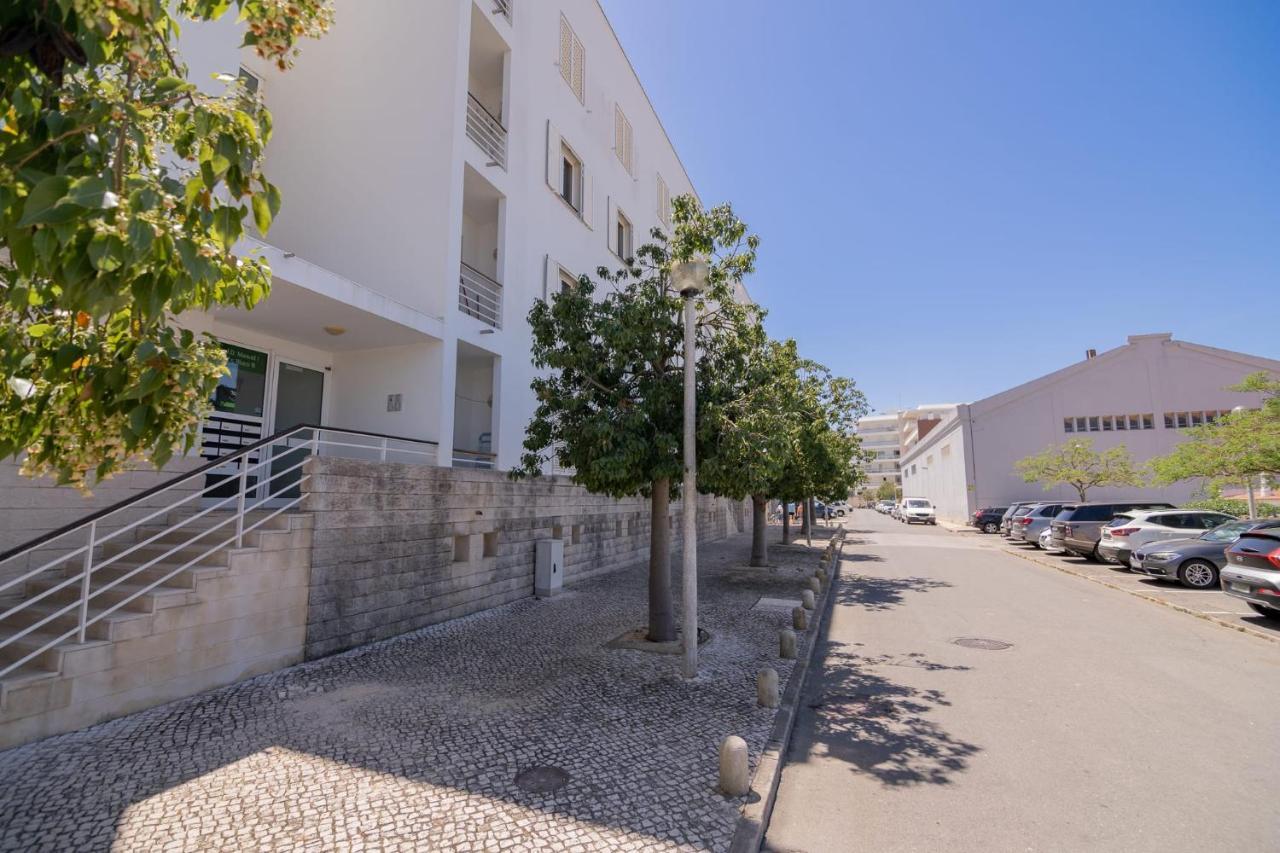 Marina Retreat - An Exquisite 2 Bedroom On The Marina Apartment Lagos