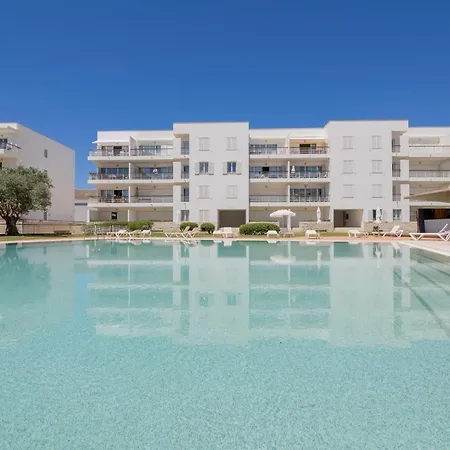 Marina Retreat - An Exquisite 2 Bedroom Apartment On The Lagos Marina Exterior photo